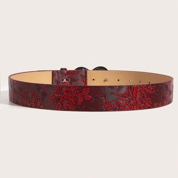 Red Vegan Leather Floral Belt Heart Buckle - Picture 3 of 4